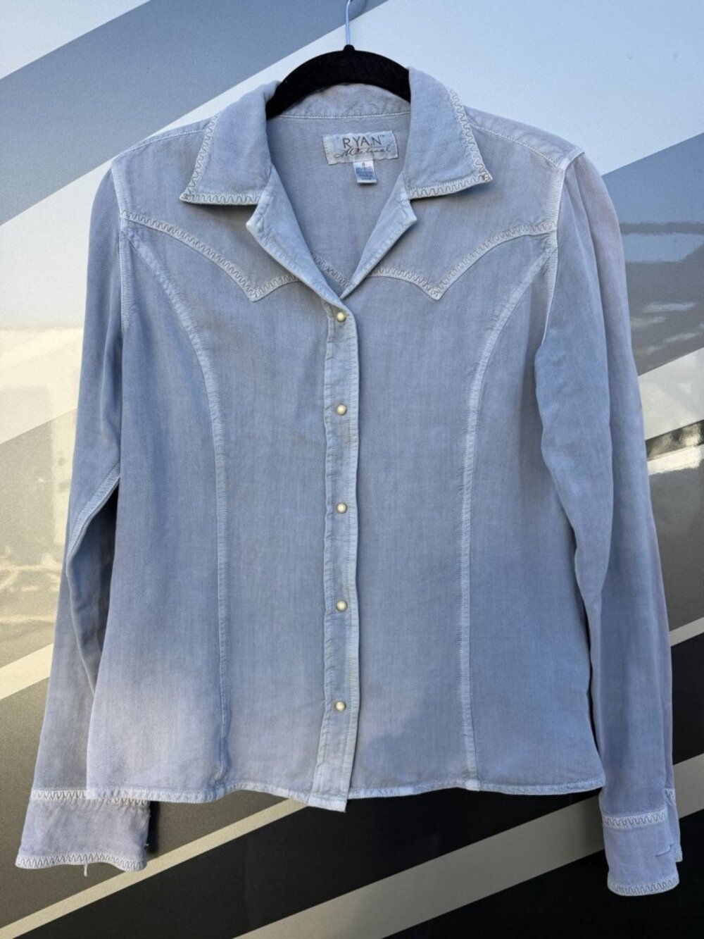 Ryan Michael light gray slight ribbed equestrian cowgirl shirt snaps S rodeo